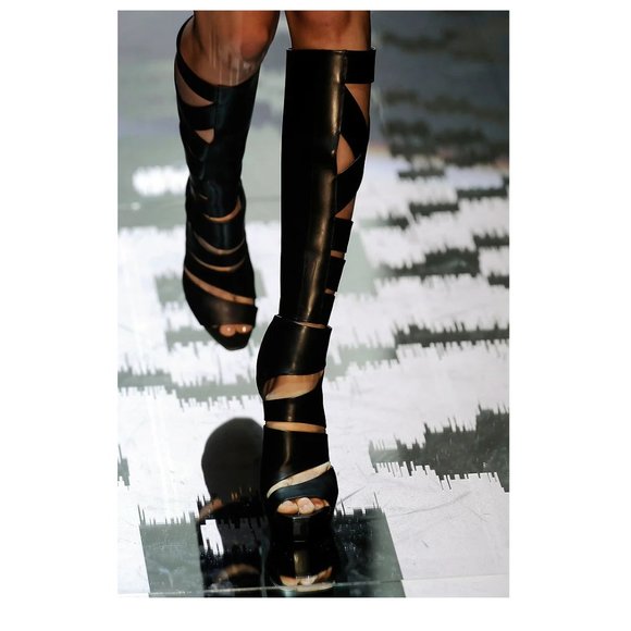 NIB Runway Black Babylon Gucci Boots - Picture 1 of 16